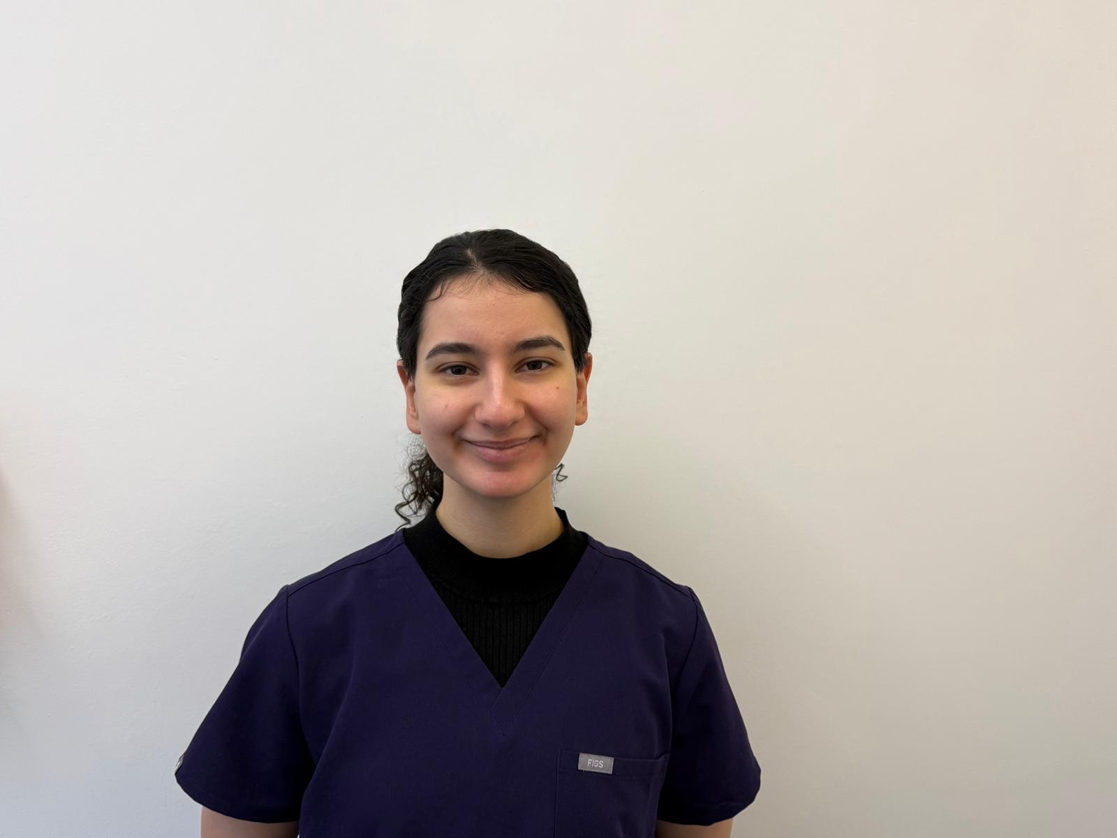 Tamara Alrahow - Dentist